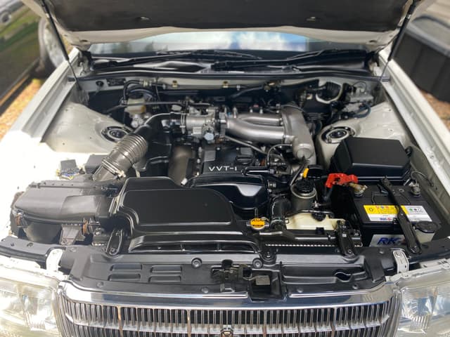 1997 Toyota Crown JDM car for sale — photo 12 of 14