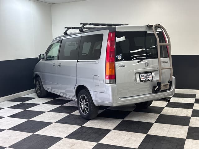 1999 Honda Stepwagon JDM car for sale — photo 4 of 25