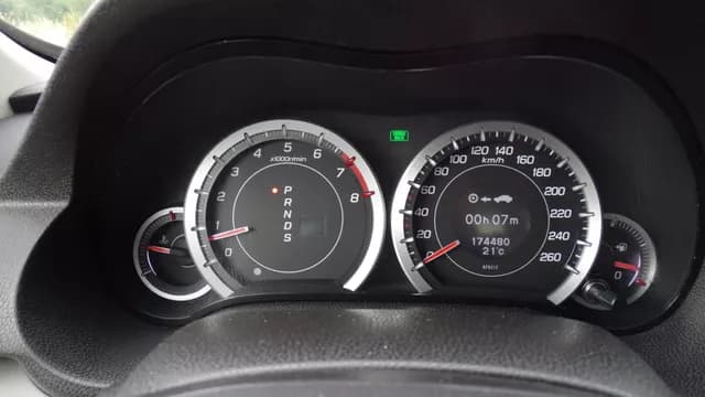 2009 Honda Accord JDM car for sale — photo 15 of 24