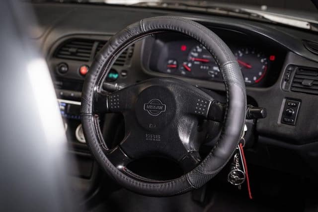1996 Nissan Skyline JDM car for sale — photo 14 of 17