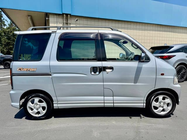 2000 Daihatsu Atrai JDM car for sale — photo 10 of 25