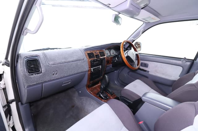 1999 Toyota Hilux Surf JDM car for sale — photo 16 of 25