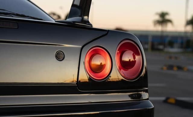 1998 Nissan Skyline JDM car for sale — photo 7 of 10