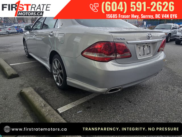 2009 Toyota Crown JDM car for sale — photo 6 of 20