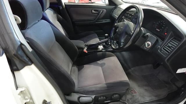 1998 Nissan Stagea JDM car for sale — photo 12 of 13