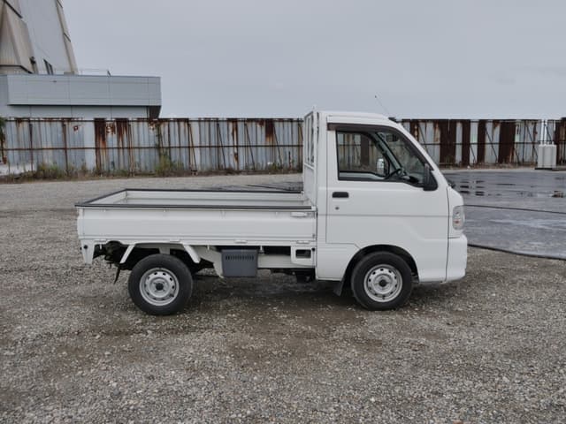 2000 Daihatsu Hijet JDM car for sale — photo 4 of 25