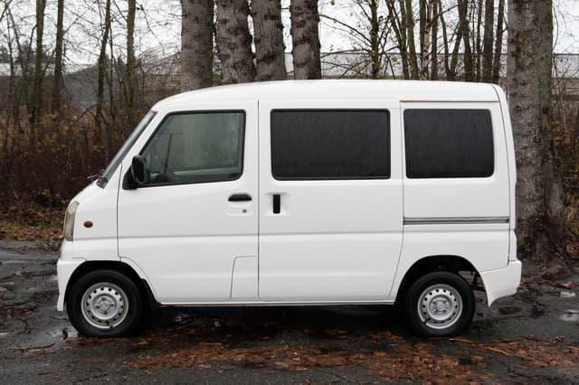 2000 Mitsubishi Minicab JDM car for sale — photo 7 of 15