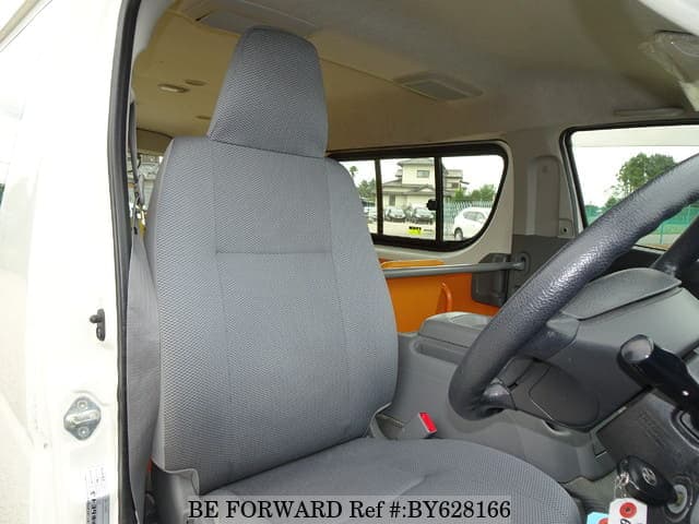 2009 Toyota HiAce JDM car for sale — photo 25 of 25