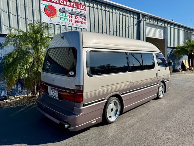1998 Toyota Grand Hiace JDM car for sale — photo 6 of 24