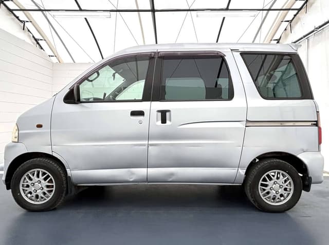 2001 Daihatsu Atrai JDM car for sale — photo 3 of 10