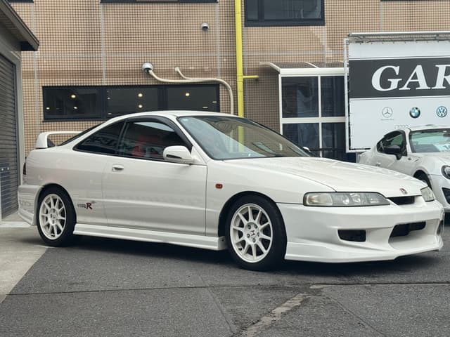 1998 Honda Integra JDM car for sale — photo 21 of 25