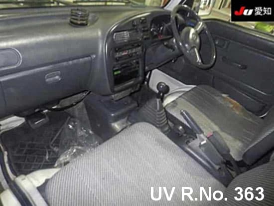 1998 Daihatsu Hijet JDM car for sale — photo 4 of 8