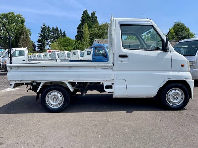 2000 Mitsubishi Minicab JDM car for sale — photo 8 of 25