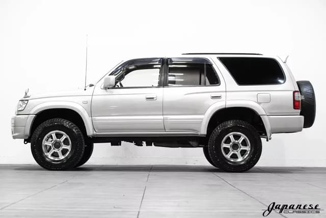 1996 Toyota Hilux Surf JDM car for sale — photo 4 of 25