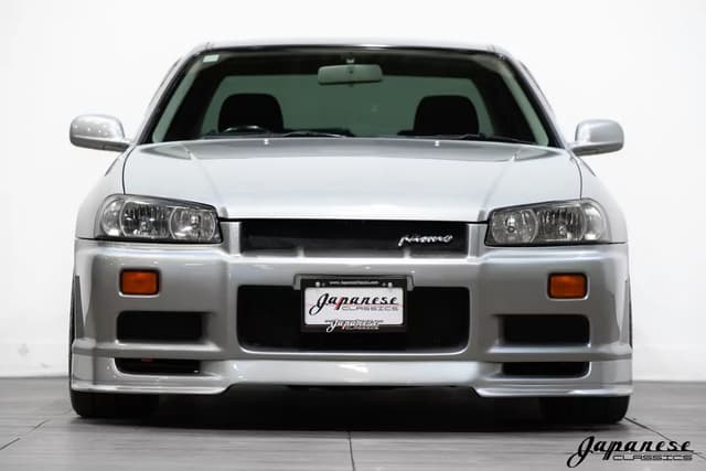 1998 Nissan Skyline JDM car for sale — photo 2 of 25