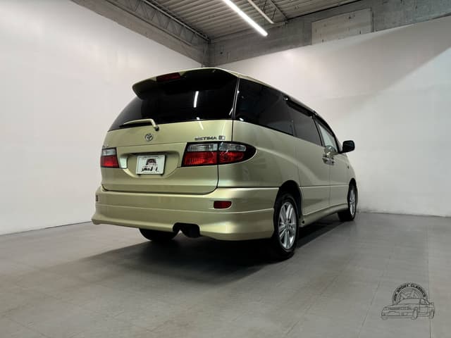 2000 Toyota Estima JDM car for sale — photo 14 of 25