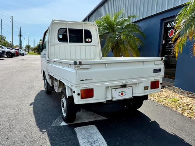 1998 Daihatsu Hijet JDM car for sale — photo 10 of 16