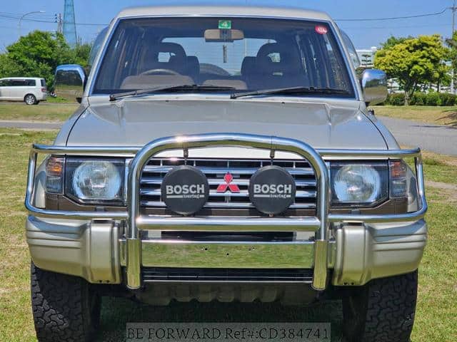1992 Mitsubishi Pajero JDM car for sale — photo 18 of 19