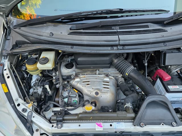 2001 Toyota Estima JDM car for sale — photo 14 of 14