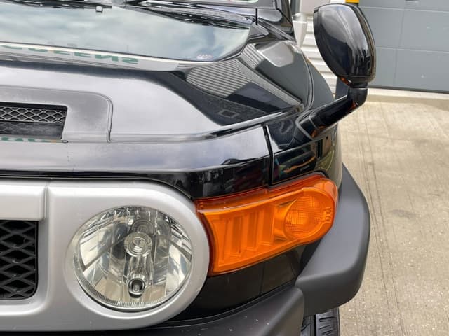 2012 Toyota Fj Cruiser JDM car for sale — photo 2 of 25