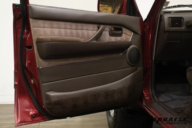 1993 Toyota Land Cruiser JDM car for sale — photo 22 of 25