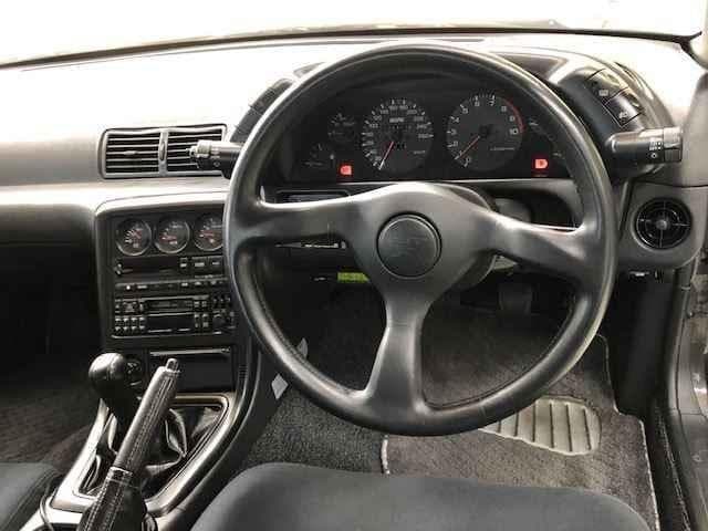 1990 Nissan Skyline JDM car for sale — photo 4 of 11
