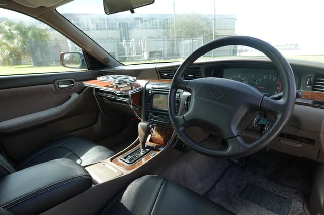 2001 Nissan Laurel JDM car for sale — photo 11 of 20