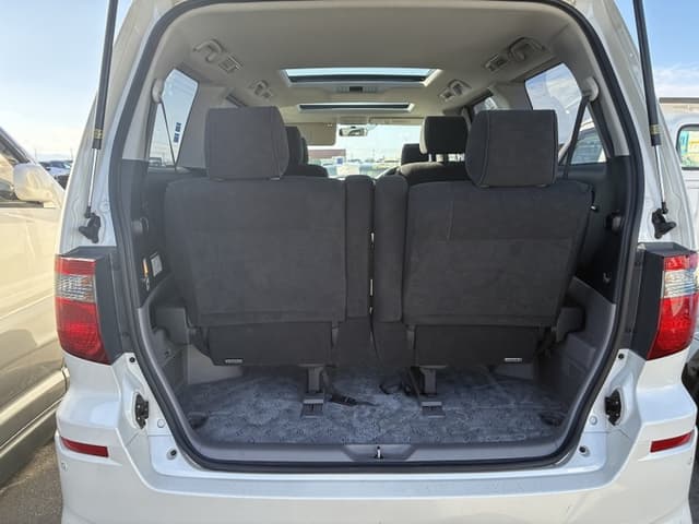 2002 Toyota Alphard JDM car for sale — photo 8 of 15