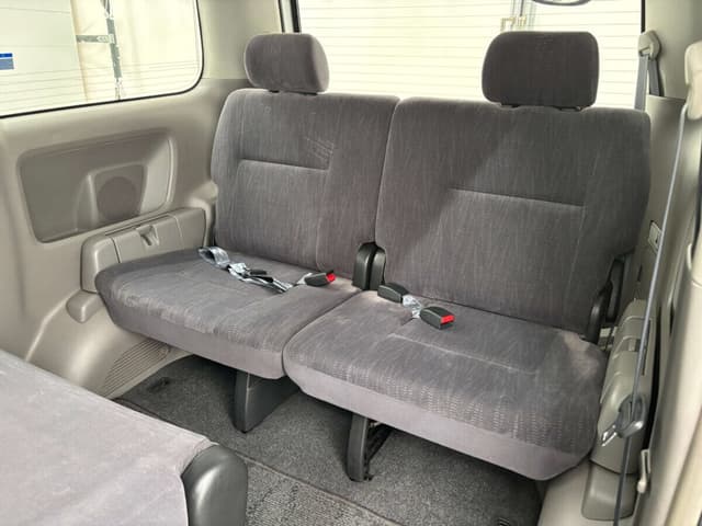 2001 Toyota Noah JDM car for sale — photo 22 of 25