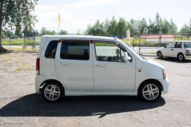 2000 Suzuki Wagon R JDM car for sale — photo 8 of 13