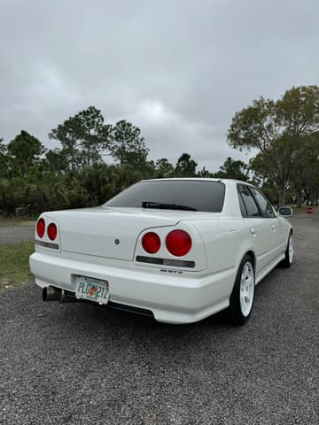 1995 Nissan Skyline JDM car for sale — photo 9 of 26