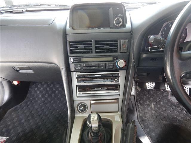 1999 Nissan Skyline JDM car for sale — photo 20 of 25