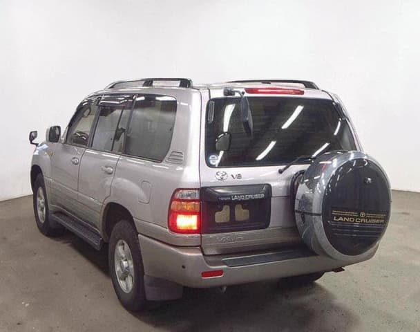 1999 Toyota Land Cruiser JDM car for sale — photo 3 of 6