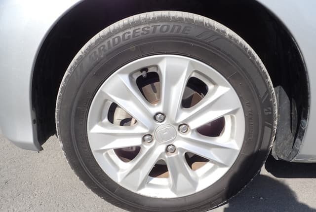 2011 Honda Fit JDM car for sale — photo 9 of 25