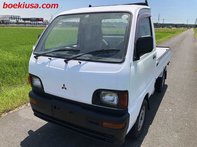 1996 Mitsubishi Minicab JDM car for sale — photo 2 of 22