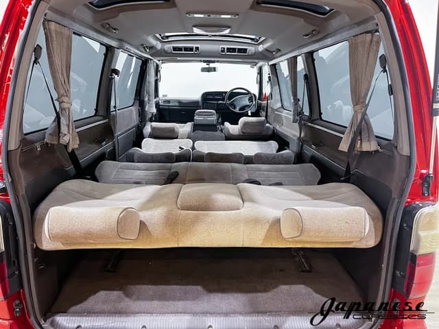 1998 Toyota HiAce JDM car for sale — photo 24 of 25