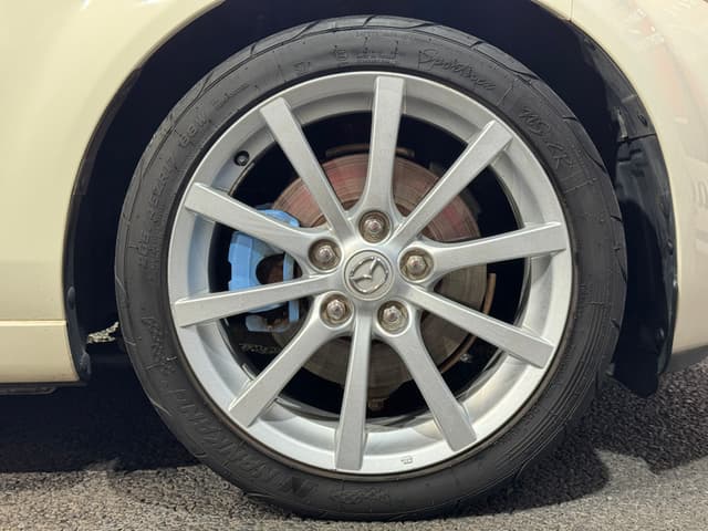 2005 Mazda Roadster (Eunos Roadster / MX-5) JDM car for sale — photo 20 of 25