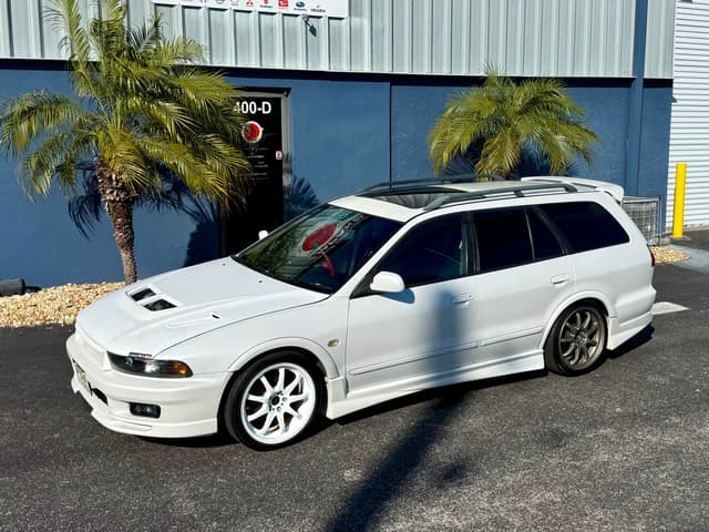 2000 Mitsubishi Legnum JDM car for sale — photo 3 of 22