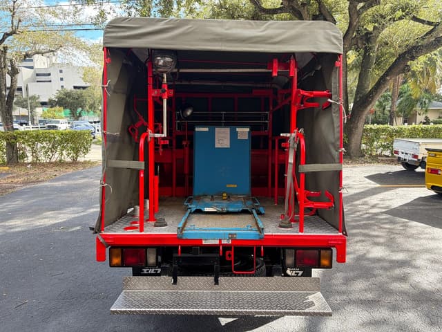 1998 Isuzu Elf JDM car for sale — photo 6 of 16