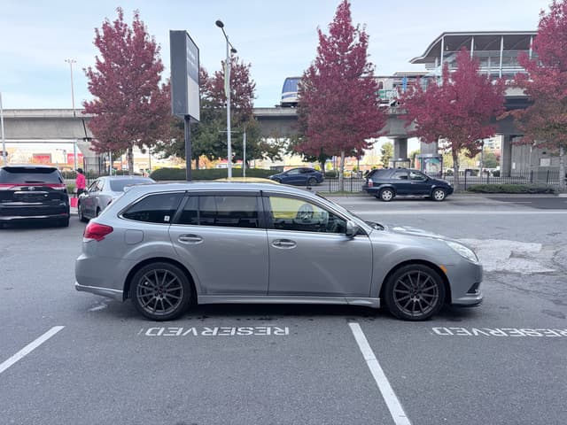 2009 Subaru Legacy JDM car for sale — photo 8 of 17