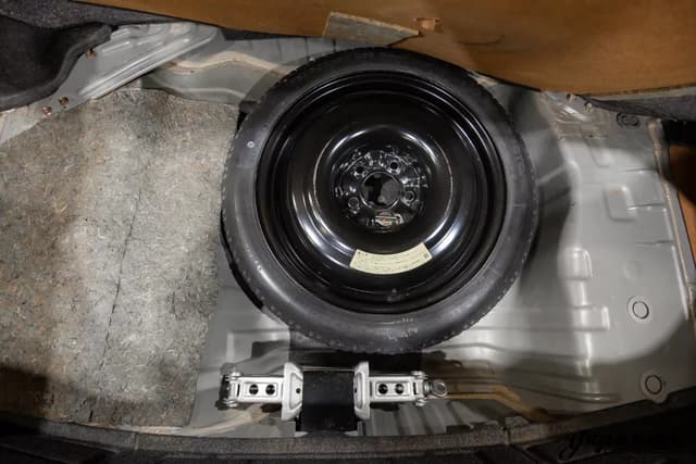 1998 Nissan Skyline JDM car for sale — photo 24 of 25
