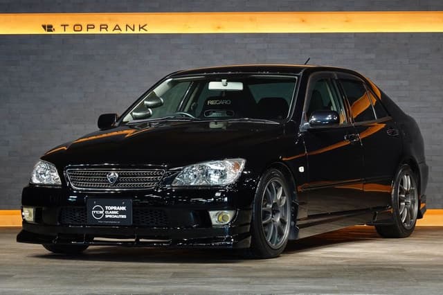 2002 Toyota Altezza JDM car for sale — photo 2 of 25