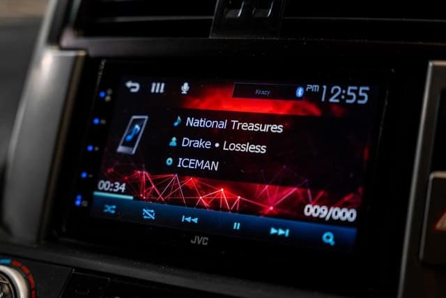 2010 Toyota Land Cruiser Prado JDM car for sale — photo 12 of 20