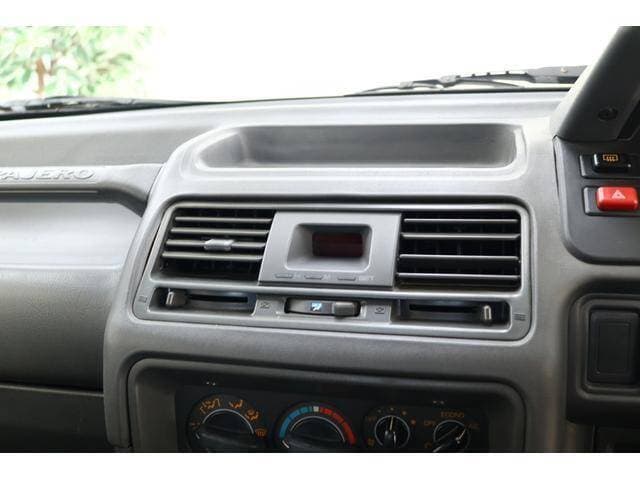 1992 Mitsubishi Pajero JDM car for sale — photo 11 of 17