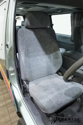 1998 Toyota HiAce JDM car for sale — photo 16 of 25