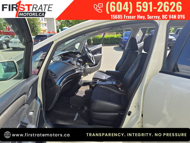 2005 Honda Odyssey JDM car for sale — photo 15 of 21