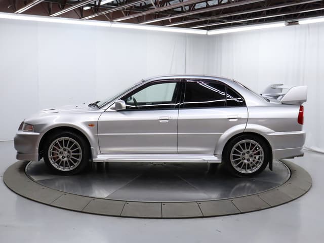 1999 Mitsubishi Lancer Evolution JDM car for sale — photo 3 of 25