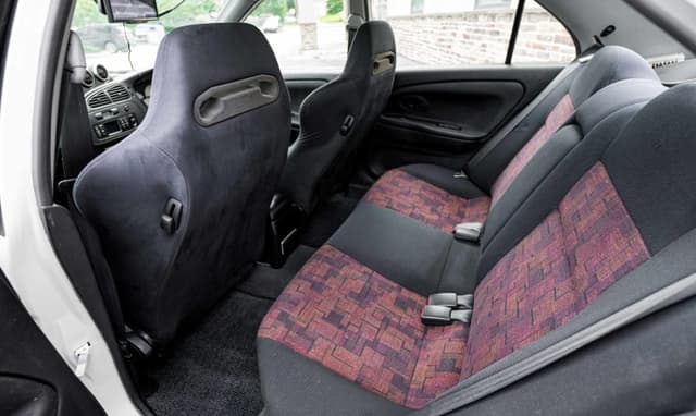 1997 Mitsubishi Lancer JDM car for sale — photo 18 of 25