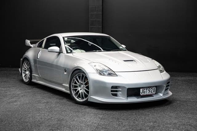 2005 Nissan Fairlady Z JDM car for sale — photo 14 of 20