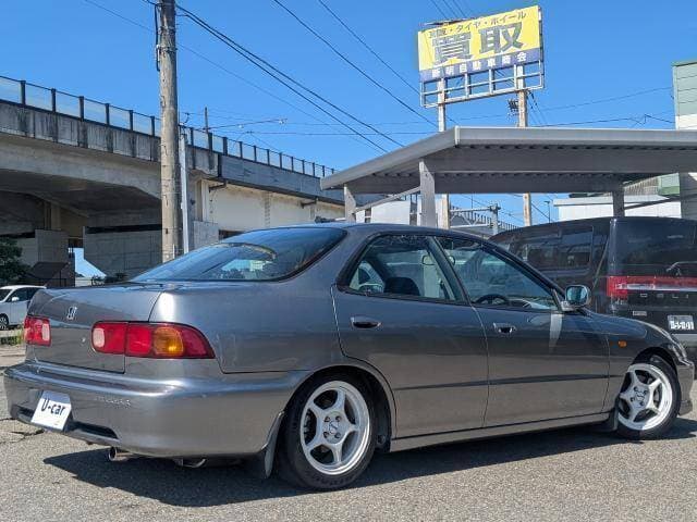 1998 Honda Integra JDM car for sale — photo 16 of 20